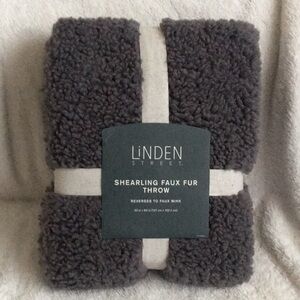 Linden Street Shearling Faux Fur Throw
